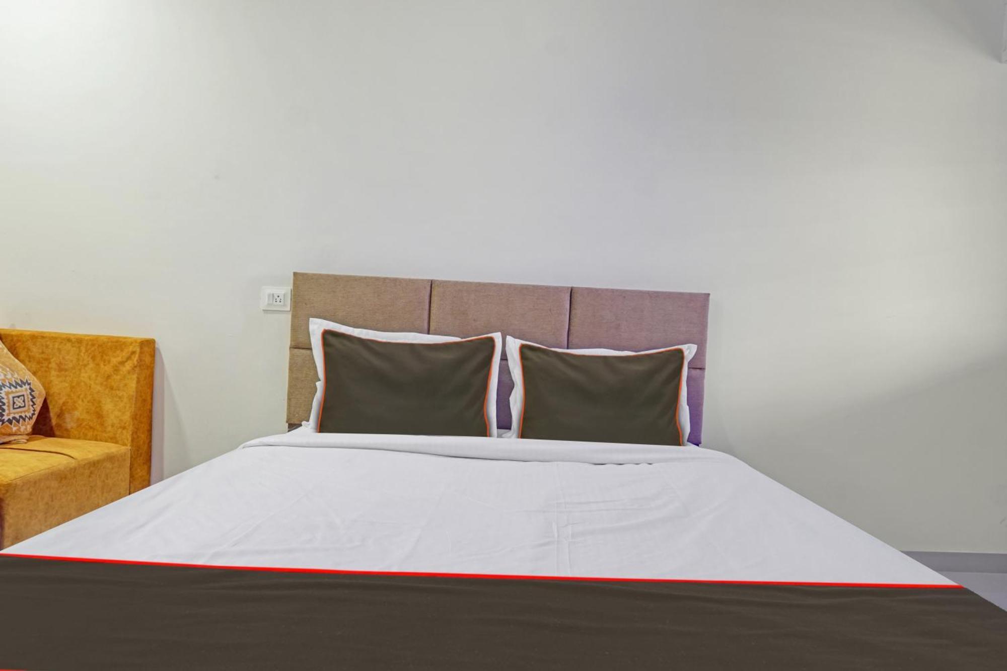 Super Collection O Rk Inn Chinchvad ภายนอก รูปภาพ