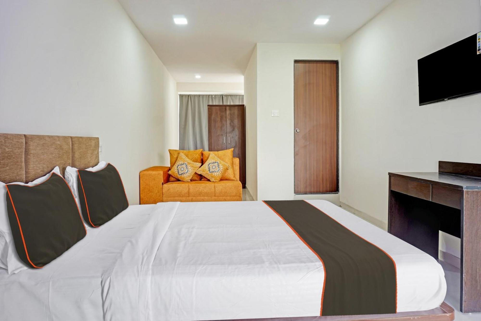 Super Collection O Rk Inn Chinchvad ภายนอก รูปภาพ